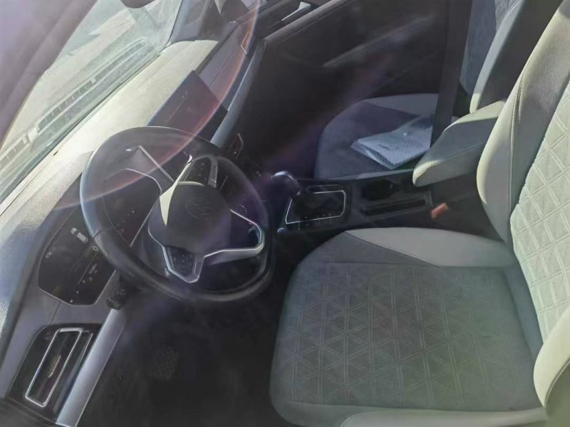 保定22年大众朗逸6