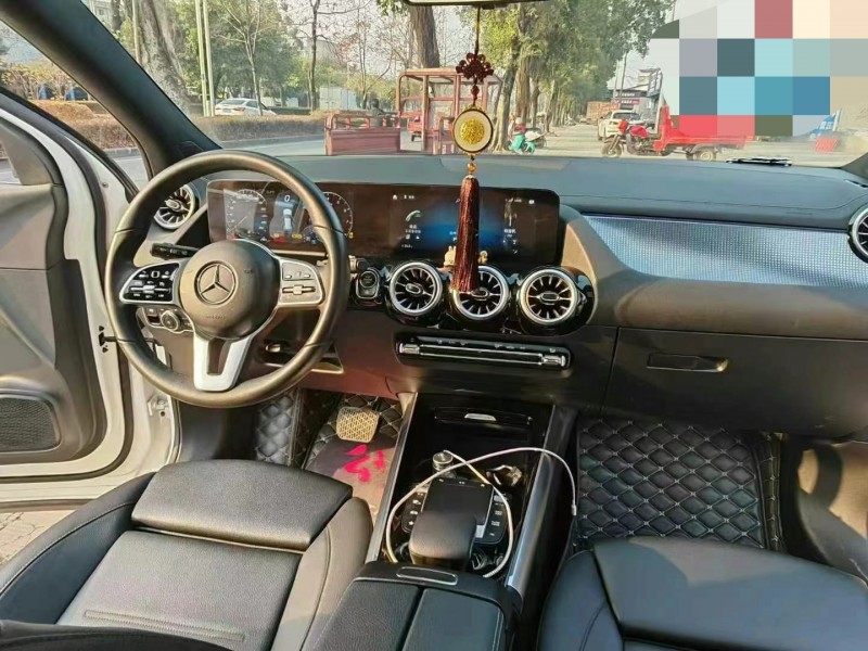 广州22年奔驰GLA4