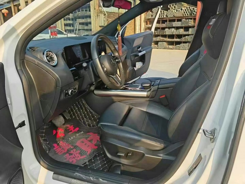 广州22年奔驰GLA8