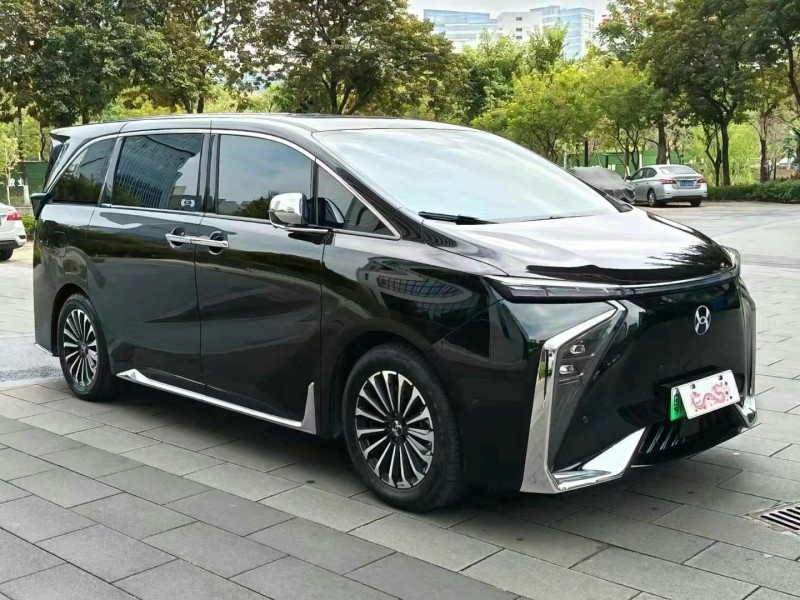 廣州25年合創汽車V092