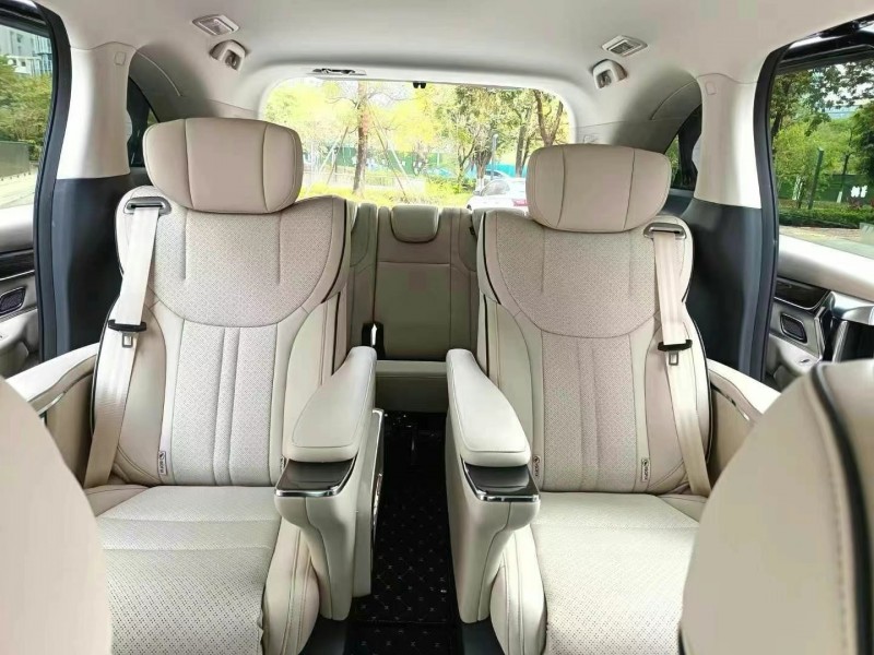 廣州25年合創汽車V097