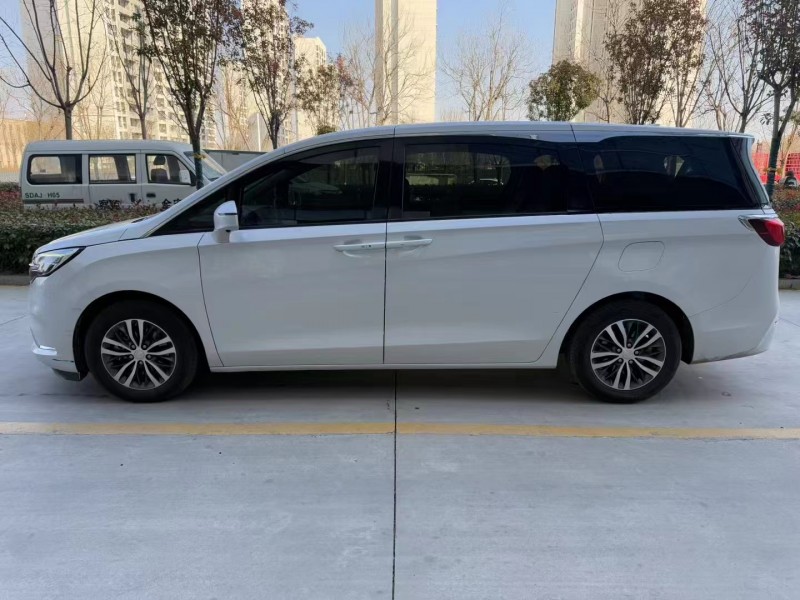 济宁20年别克GL88