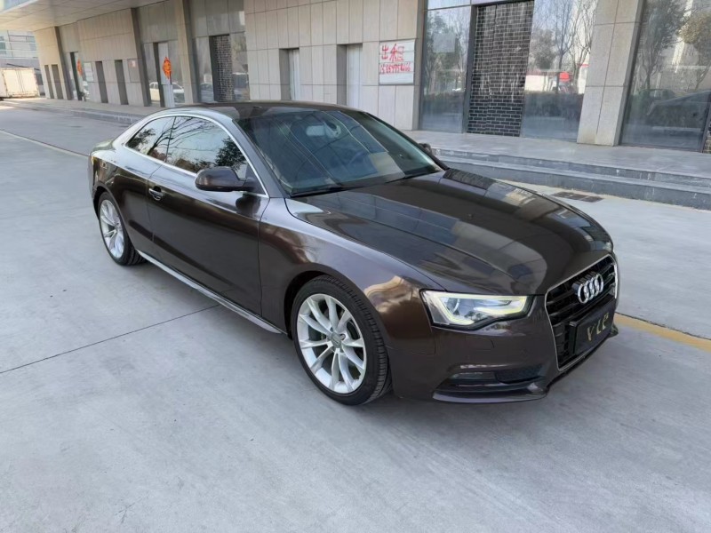 济宁15年奥迪A52