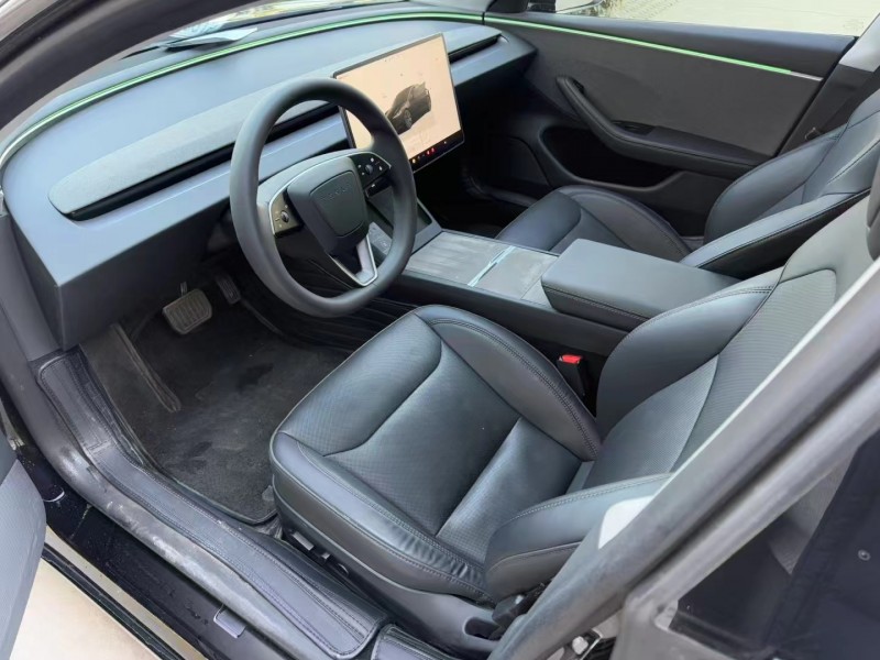 濟寧24年特斯拉MODEL 34