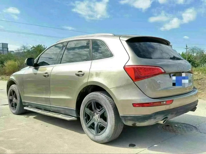 广州12年奥迪Q57