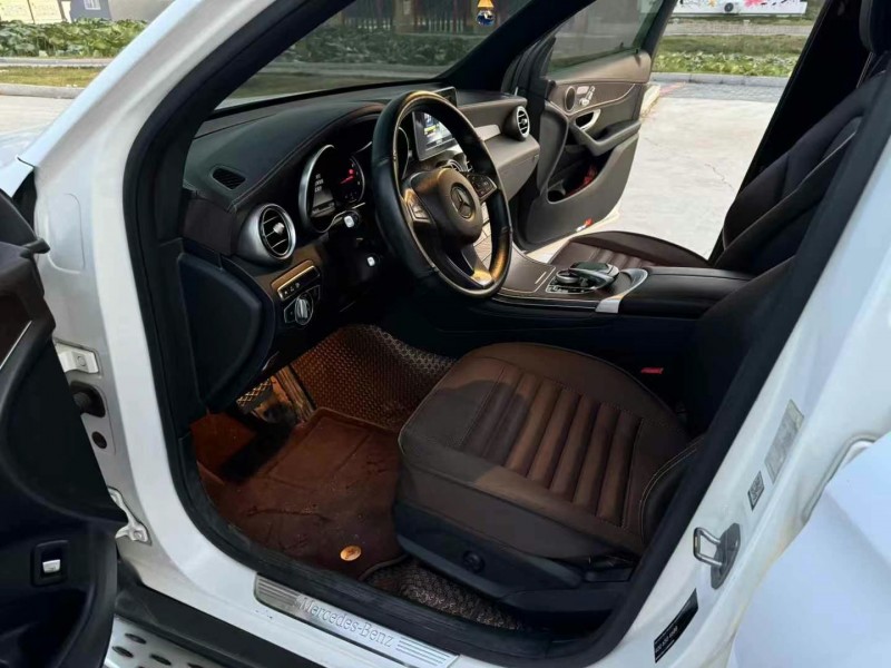 徐州17年奔驰GLC4