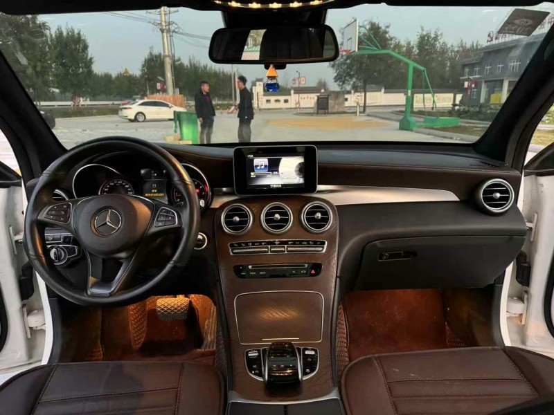 徐州17年奔驰GLC5