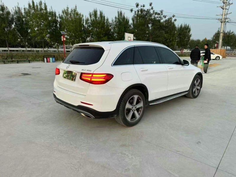徐州17年奔驰GLC8