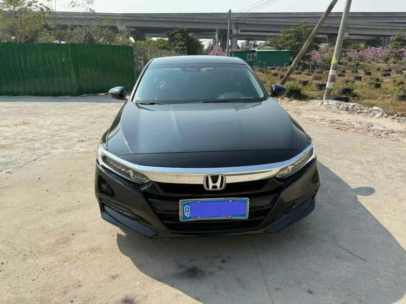 广州21年本田雅阁1