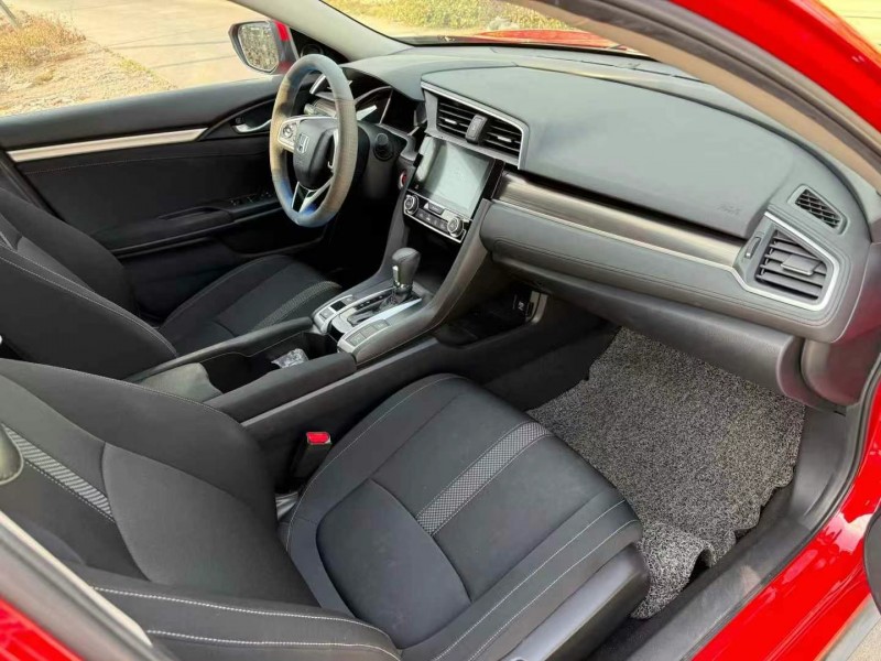 广州21年本田思域4