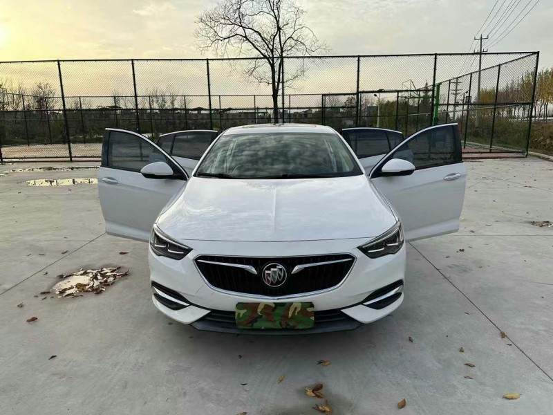 徐州19年别克君威7