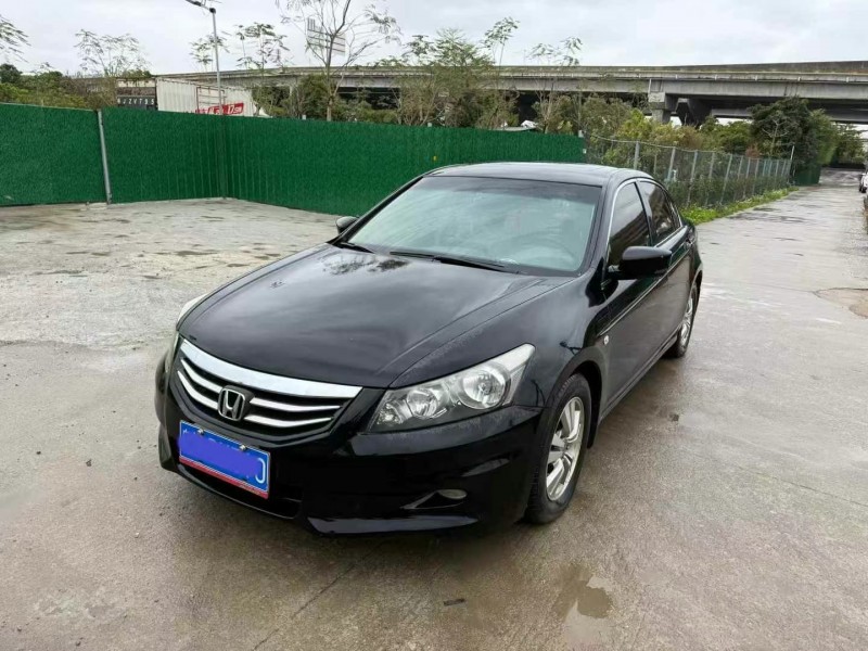 广州11年本田雅阁3