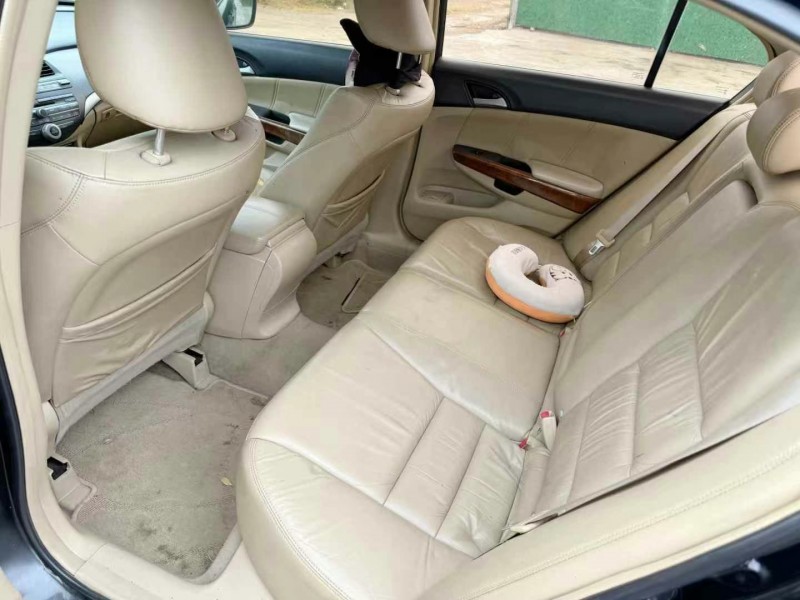 广州11年本田雅阁6