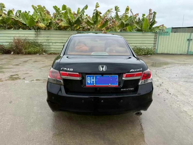 广州11年本田雅阁9