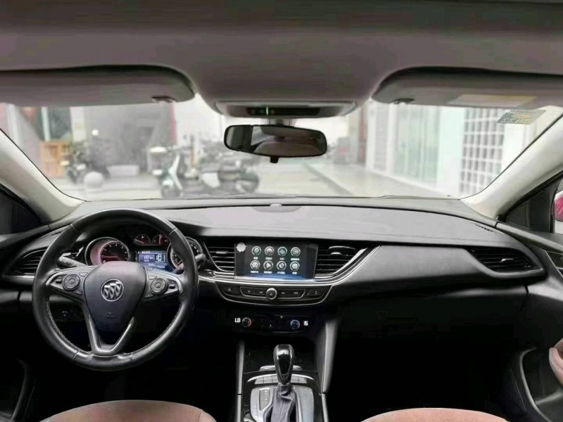 广州18年别克君威4