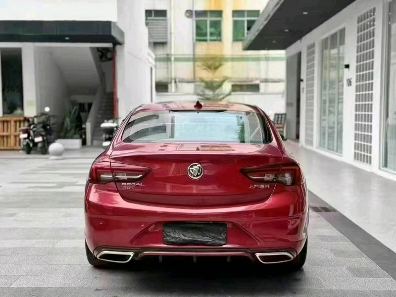 广州18年别克君威6