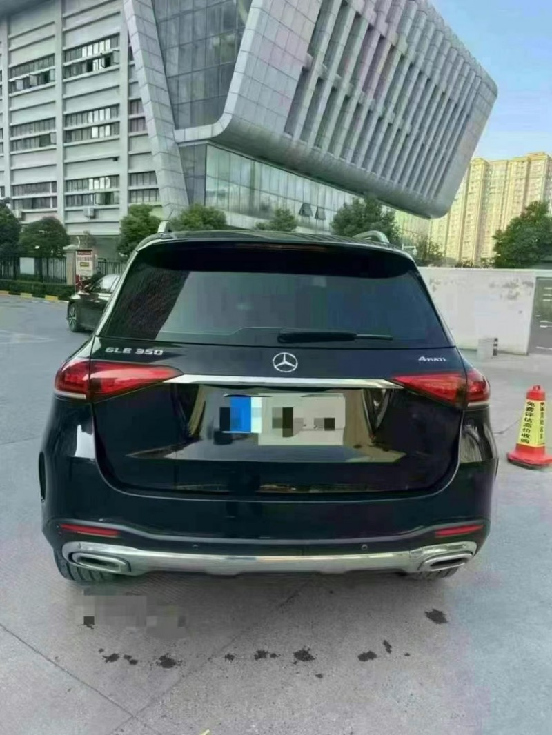 广州19年奔驰GLE9
