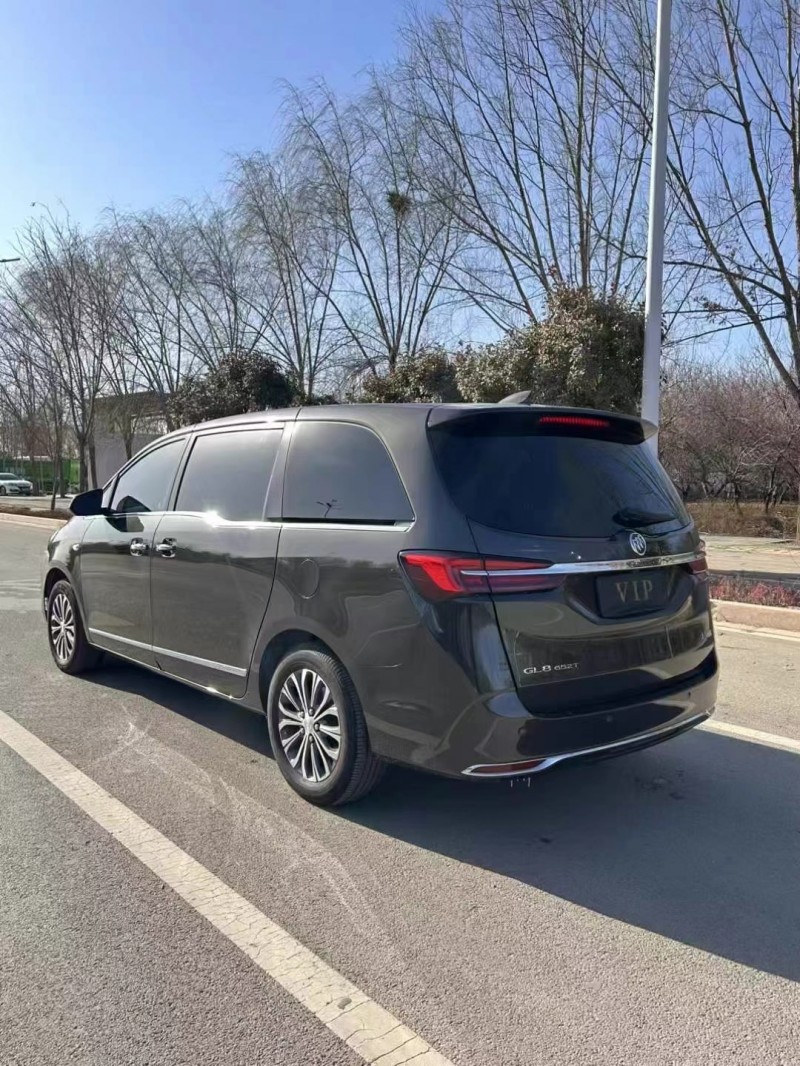 菏泽21年别克GL88