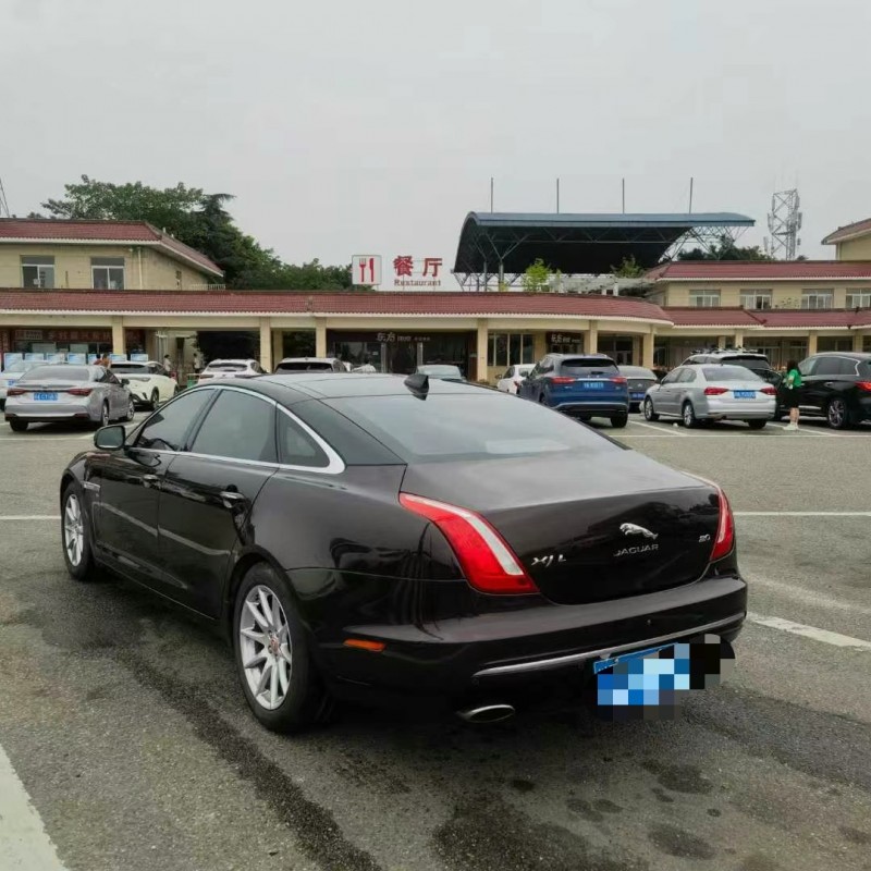 重慶17年捷豹XJL4