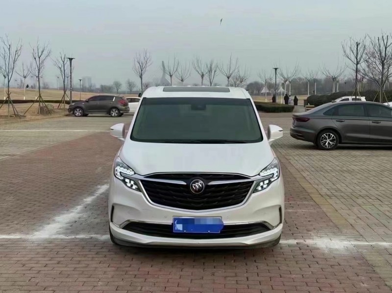 菏泽21年别克GL81