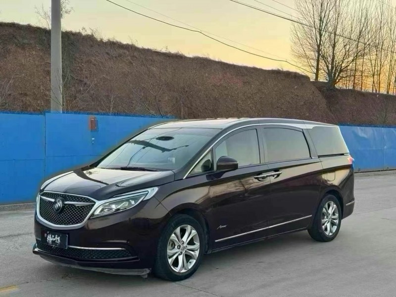 菏泽17年别克GL82