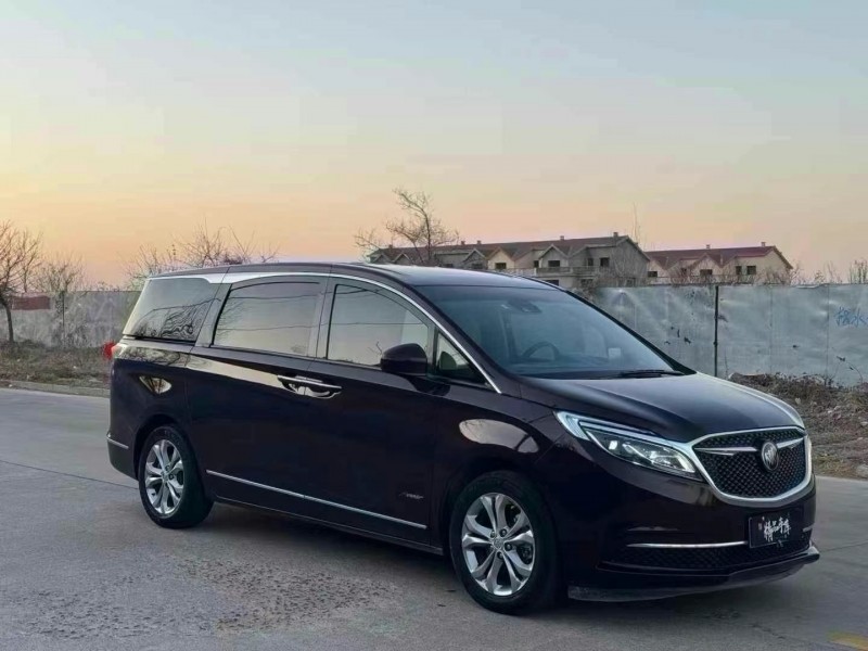 菏泽17年别克GL83