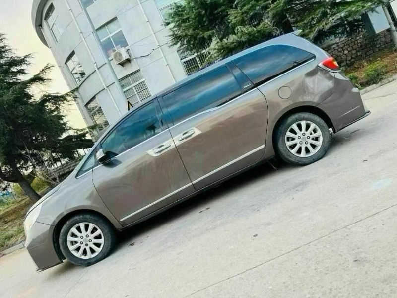 菏泽13年别克GL83