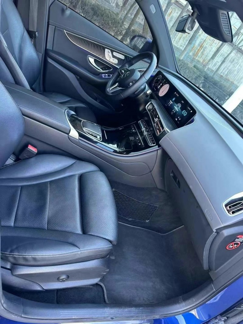 菏泽20年奔驰EQC4