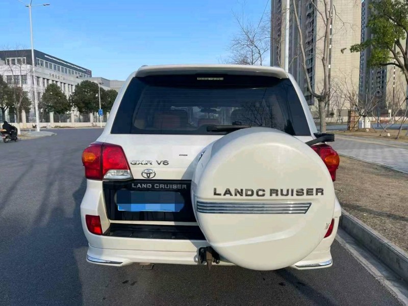 武汉16年丰田兰德酷路泽6