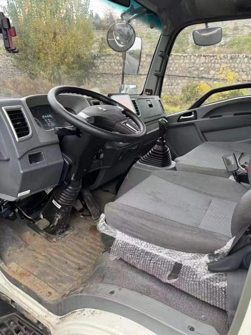邯鄲23年卡車系列重汽豪沃4