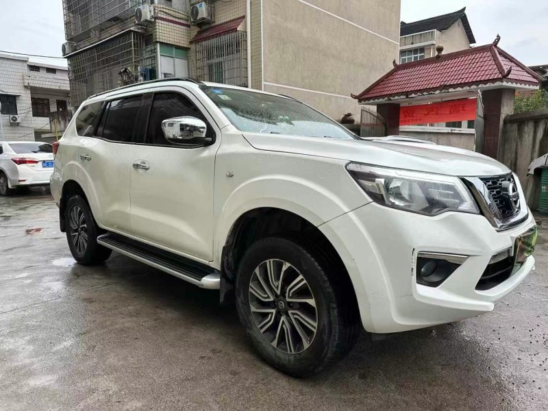 长沙18年日产途达2