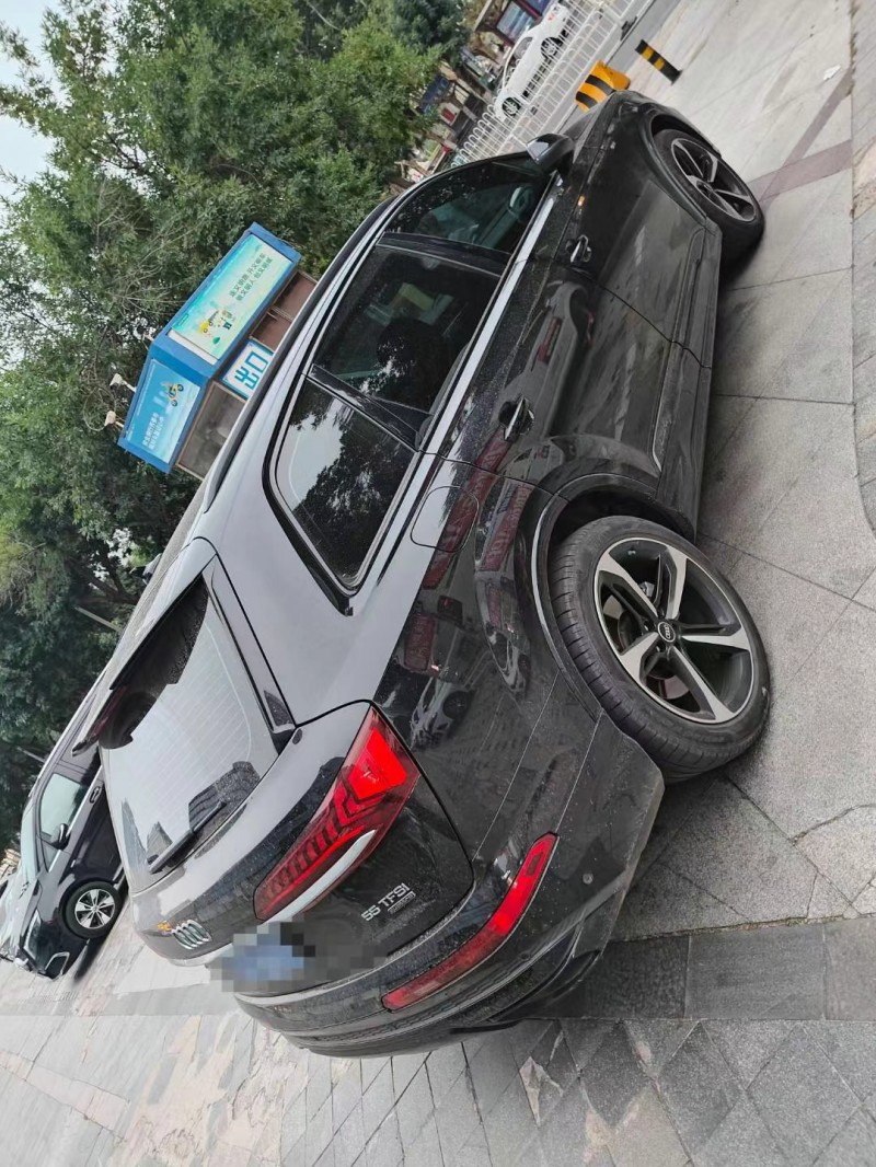 臨沂21年奧迪Q77