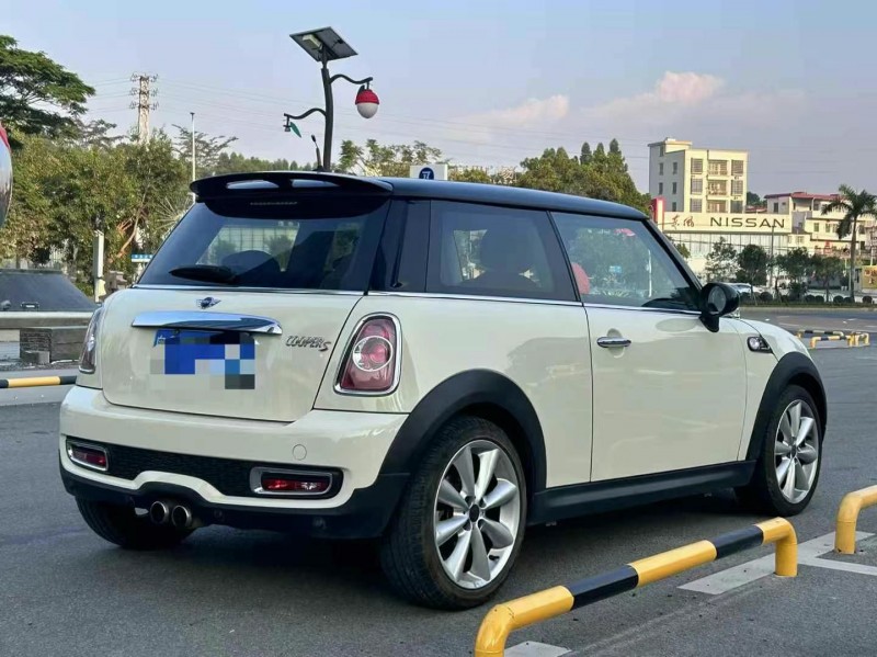 茂名13年MINICooper7