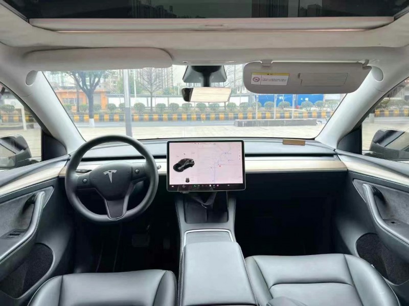 陽江22年特斯拉MODEL Y4