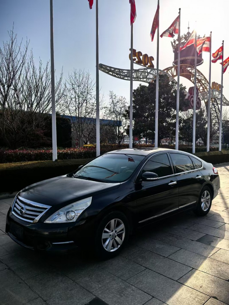 煙臺12年日產天籟3