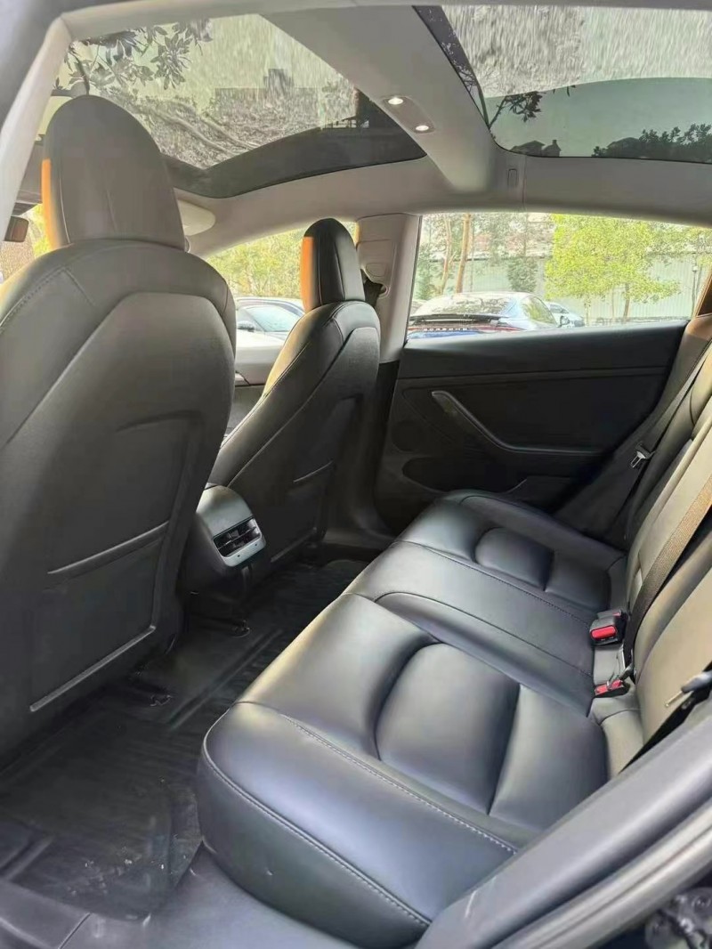 廣州22年特斯拉MODEL 36