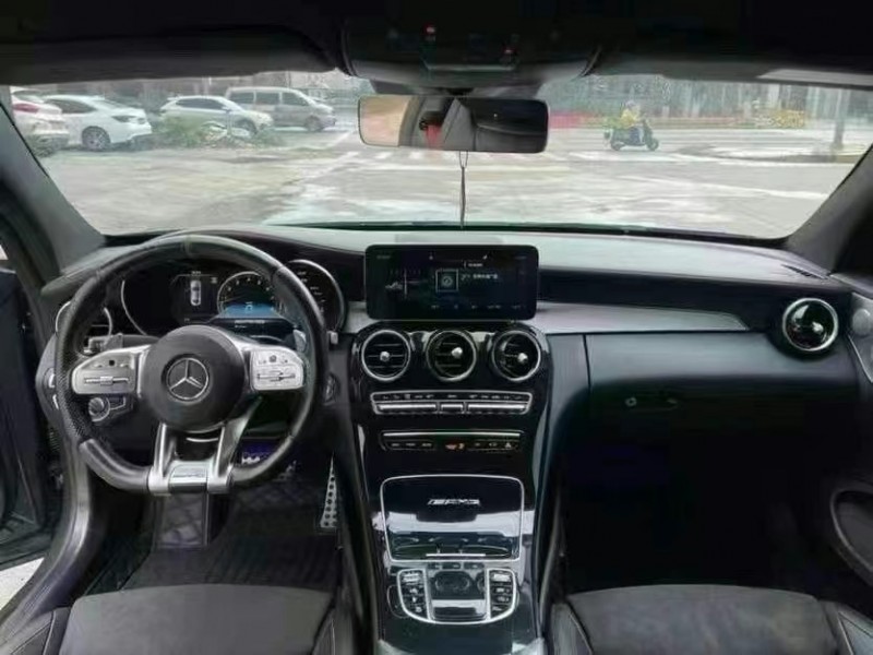 广州22年奔驰AMG6