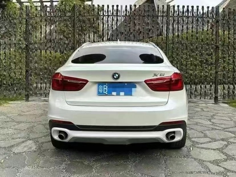 广州16年宝马X69
