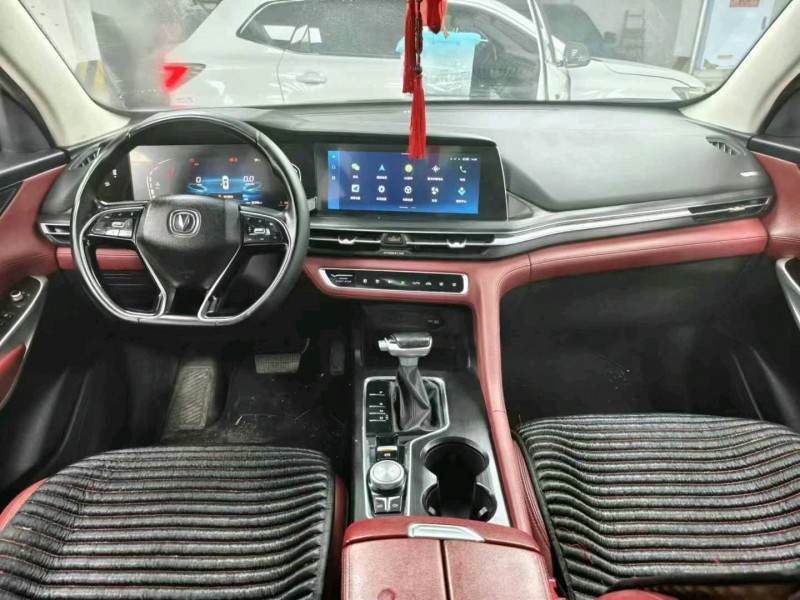 成都21年長安汽車CS756