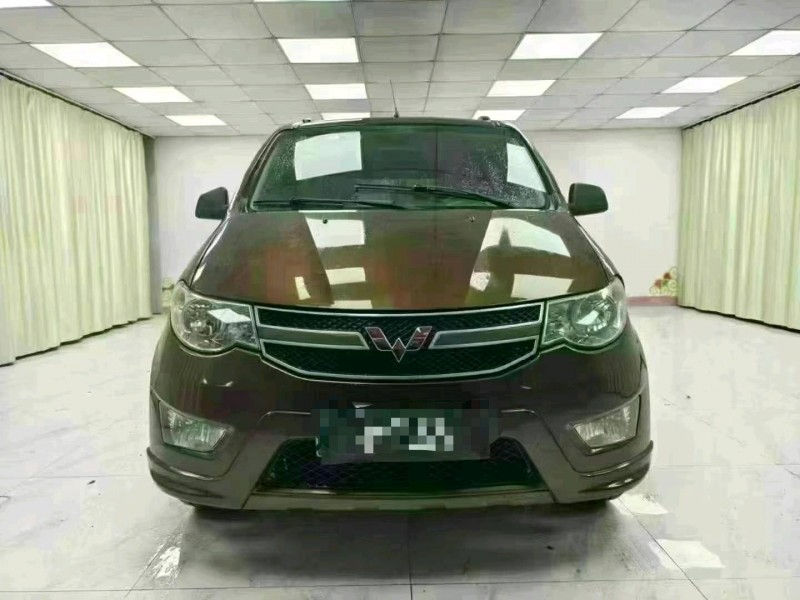 成都19年五菱汽車宏光1