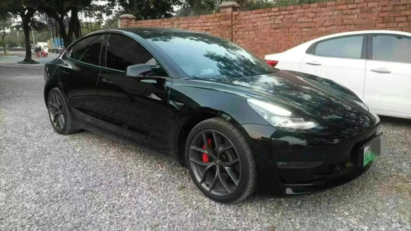 南寧23年特斯拉MODEL 32