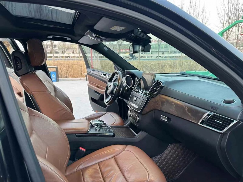 徐州16年奔驰GLS5