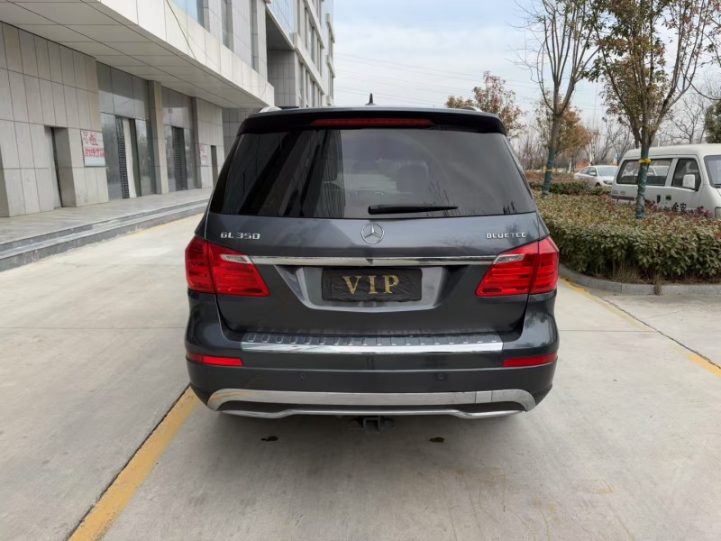 济宁14年奔驰GL9