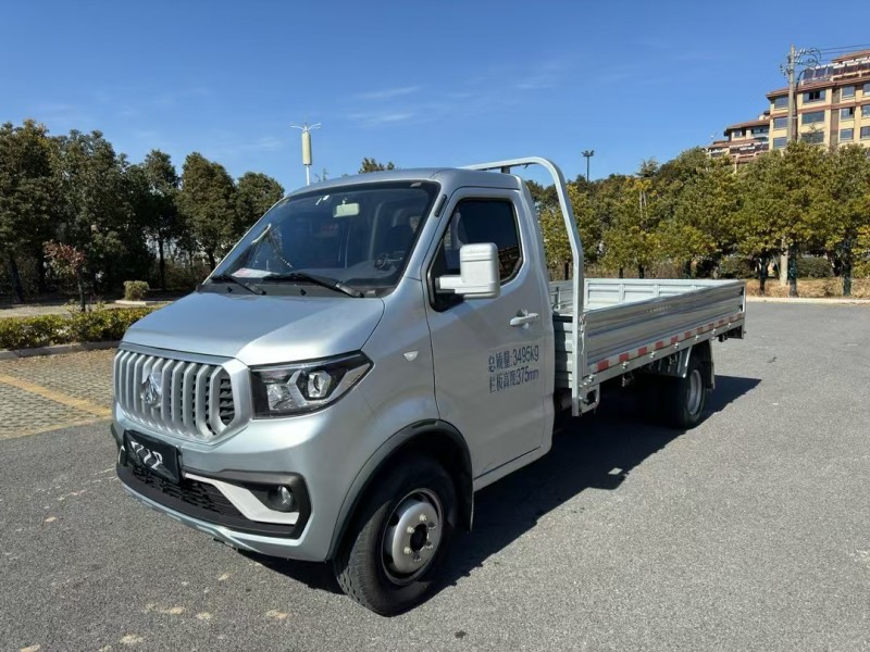 鹽城24年長安汽車神騏3