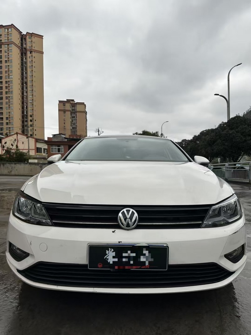 貴陽18年大眾凌渡1