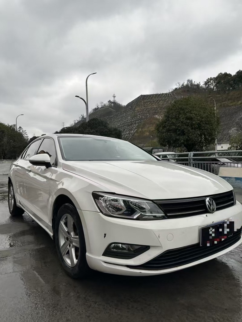 貴陽18年大眾凌渡2