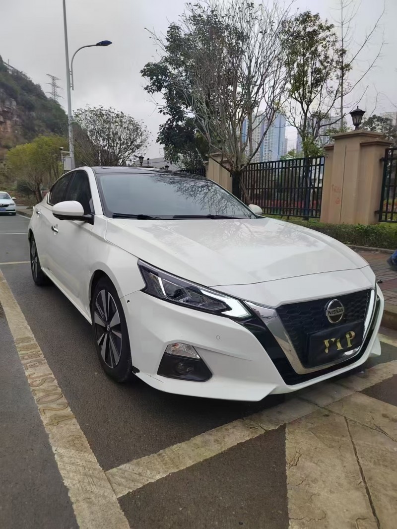 貴陽21年日產天籟2