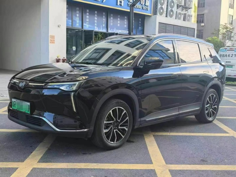 深圳23年威馬汽車W62