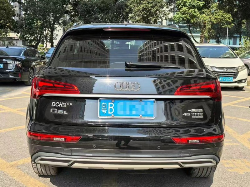深圳21年奧迪Q57