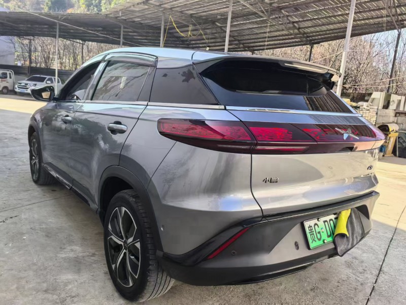 貴陽21年小鵬汽車G38